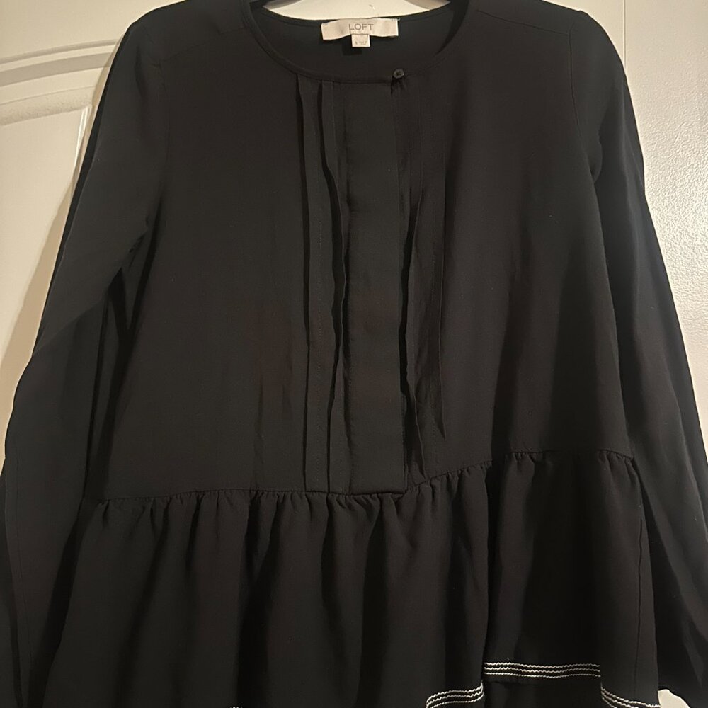 LOFT Black Long Sleeve Peplum Blouse with Contrast Stitching – Small